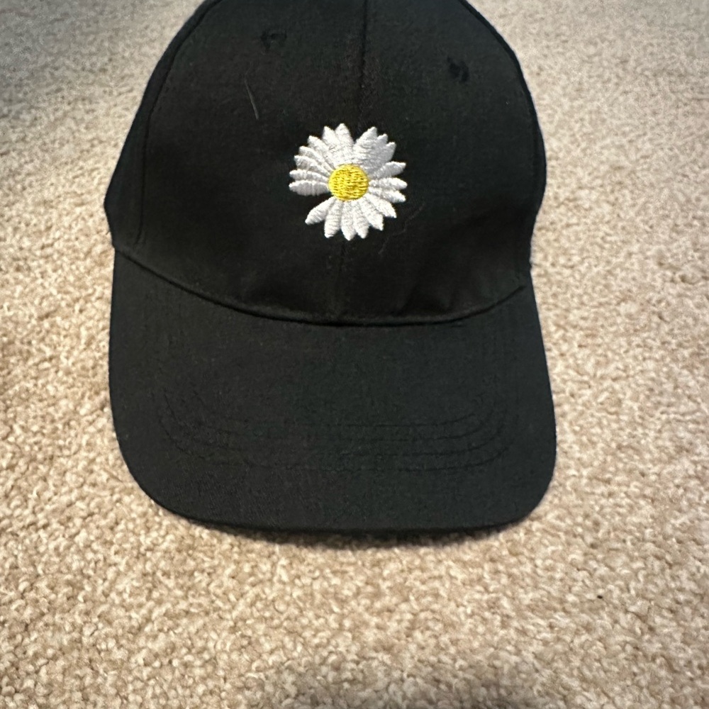 Black Daisy Embroidered Kids Cap